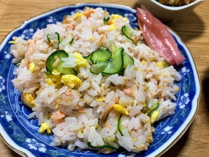 『きのう何食べた？#8』鮭と卵ときゅうりの混ぜ寿司と筑前煮レシピほか