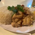 海南鶏飯『天鶏（テンチィ）神保町』ガパオとカオマンガイの欲張りランチ