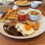 『ココス 常盤平店』サクフワ焼きたてワッフルモーニング
