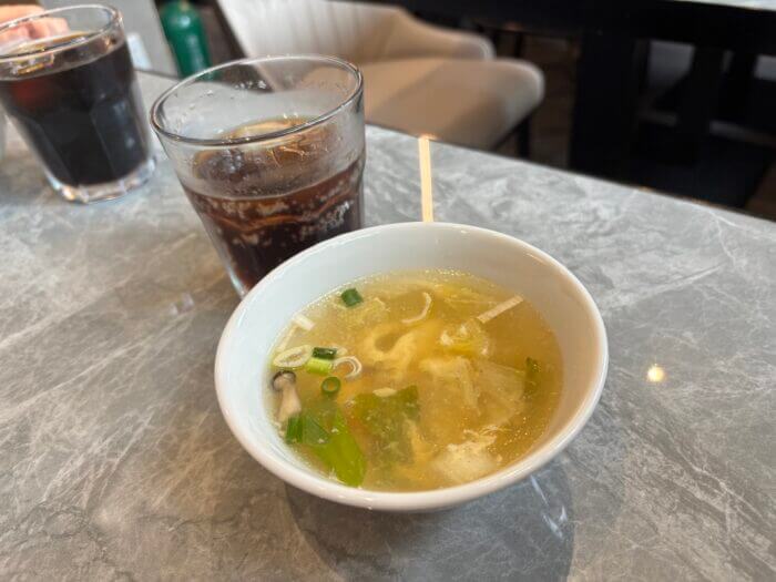 セットドリンクとミニスープ